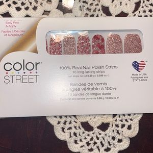 Color Street Valentine’s Day!! New and sealed,  It’s a Key-per